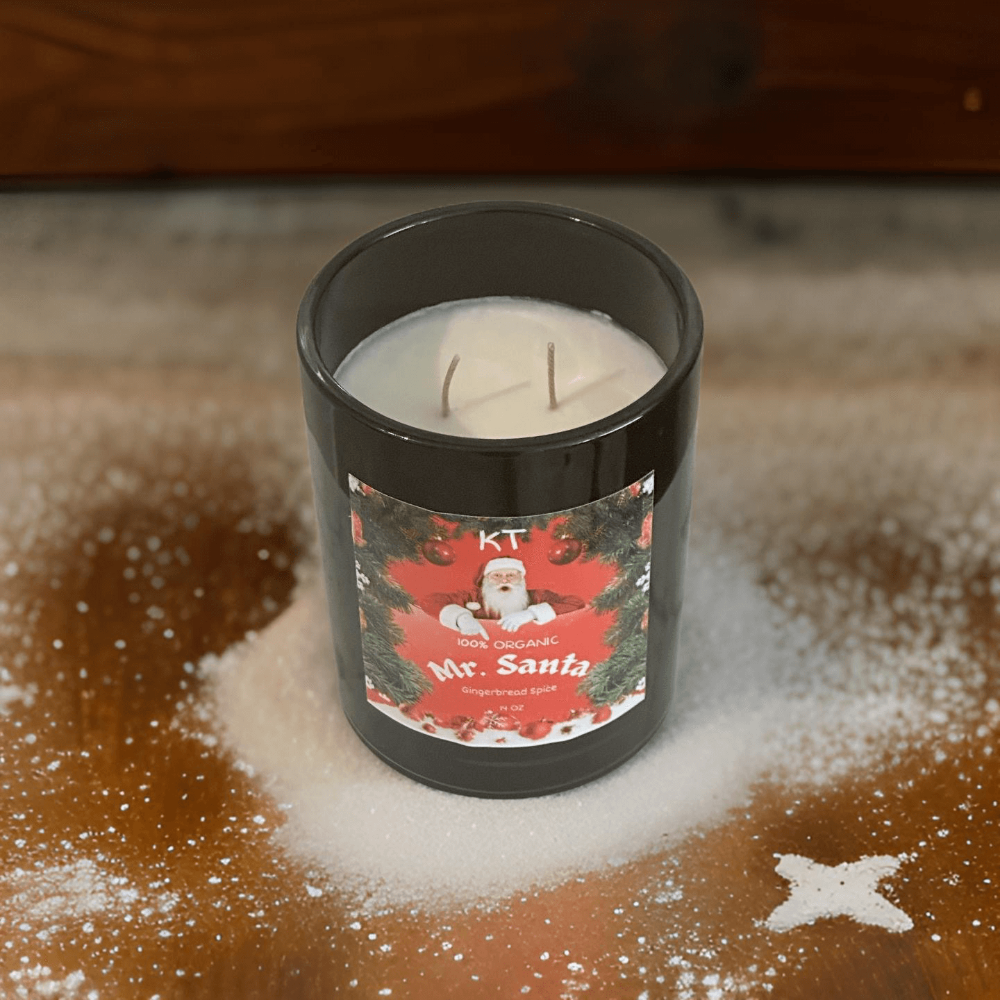 MR SANTA Holiday Scented Candles β Add a touch of seasonal cheer and fragrance to your home decor.