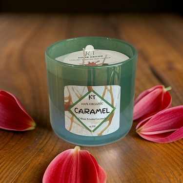 Luxurious CARAMEL soy candle delivering a warm crème brûlée aroma with coconut and vanilla notes